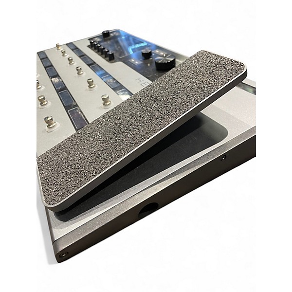 Used Line 6 Helix Gunmetal Effect Processor