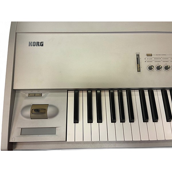 Used KORG Triton Pro X 88 Key Keyboard Workstation