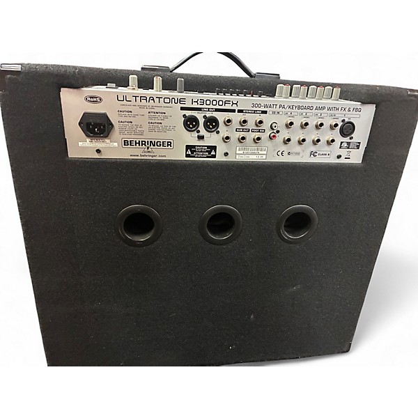 Used Behringer ultratone k3000fx Keyboard Amp
