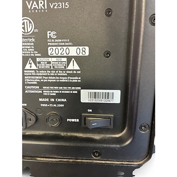 Used Harbinger VARI V2315 Powered Speaker