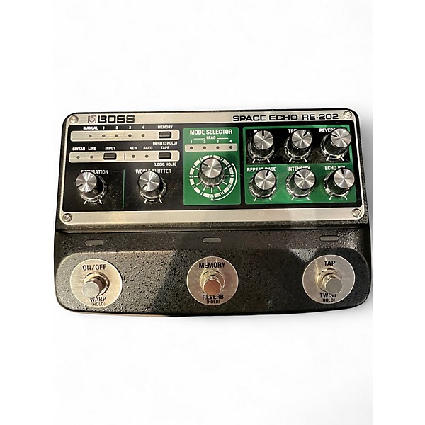 Used BOSS Re-202 Effect Pedal