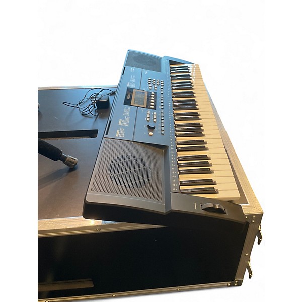 Used Medeli M17 Portable Keyboard