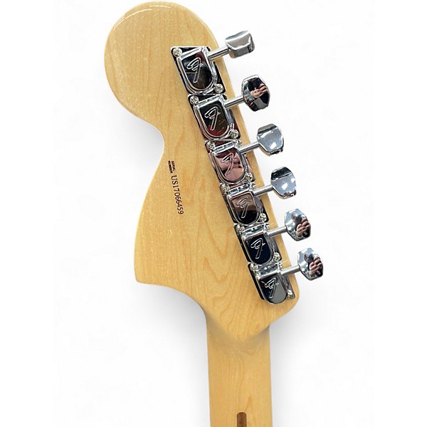 Used Fender Artist Series Yngwie Malmsteen Stratocaster Olympic White Solid Body Electric Guitar