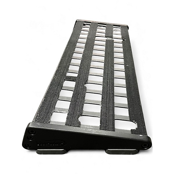 Used Livewire PB300 Pedal Board