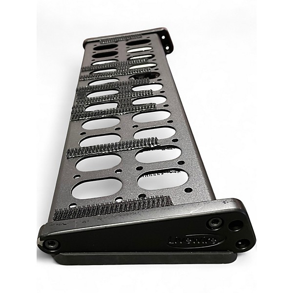 Used Livewire PB200 Pedal Board