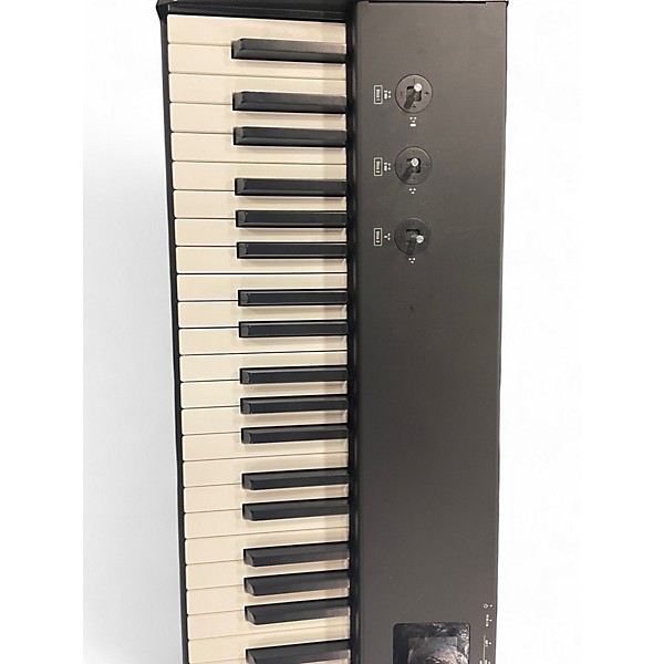 Used Studiologic Sl88i