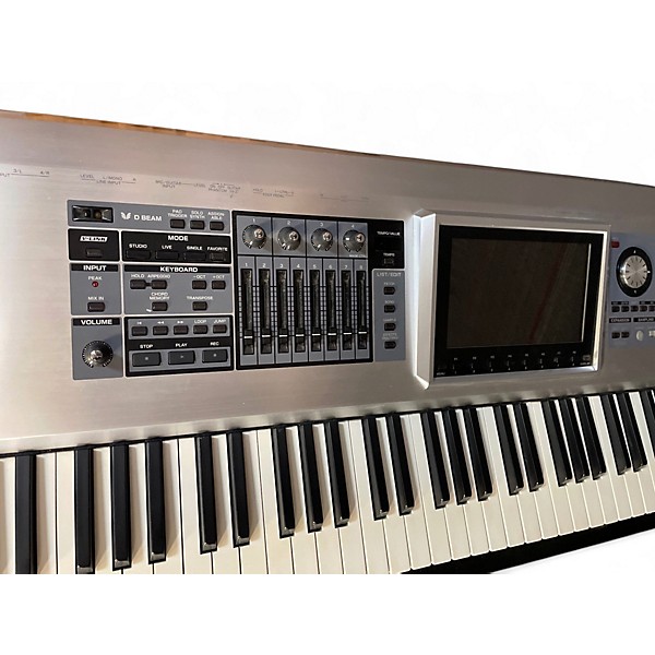 Used Roland Fantom G8 88 Key Keyboard Workstation