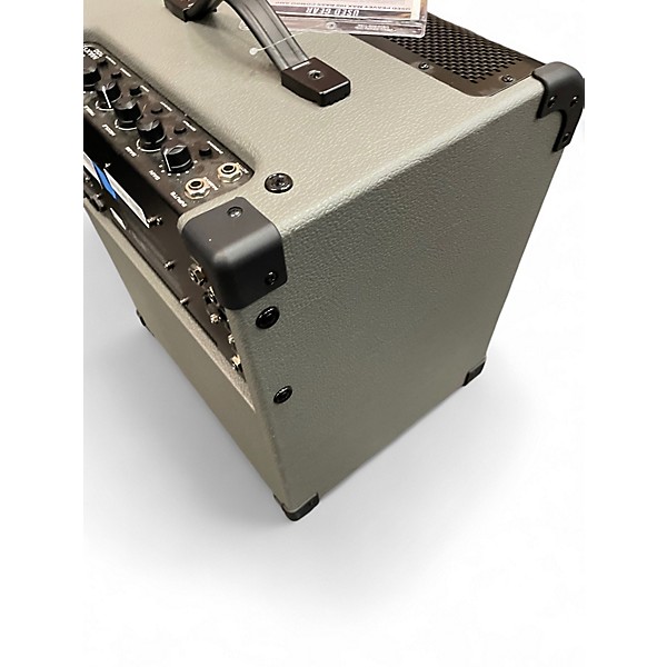 Used Peavey MAX 100 Bass Combo Amp
