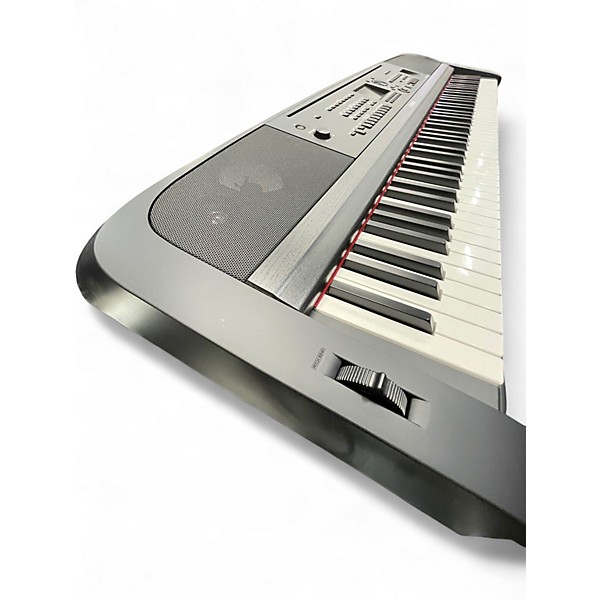 Used Yamaha DGX670 Digital Piano