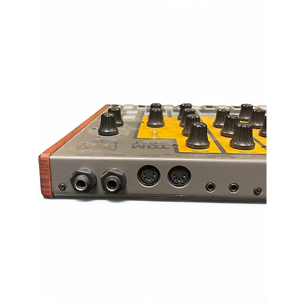 Used Akai TOM CAT Drum Machine