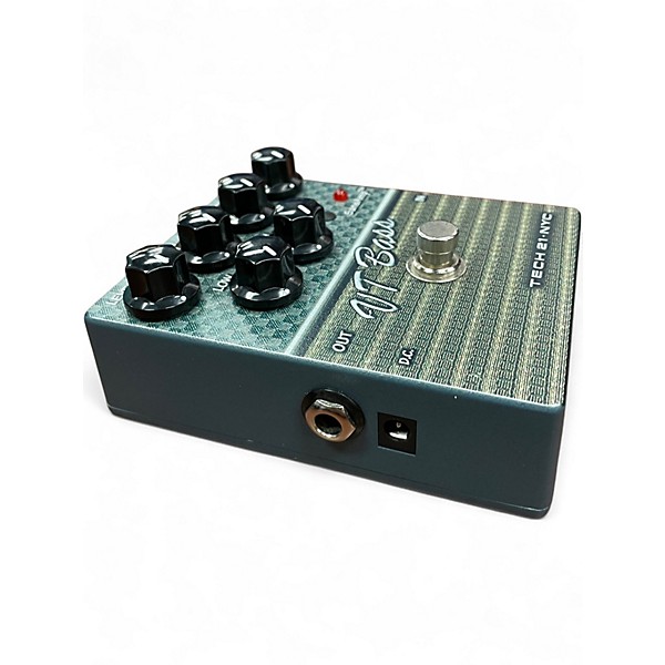 Used Tech 21 CSVTB.2 Sansamp Character Series VT Bass Bass Effect Pedal