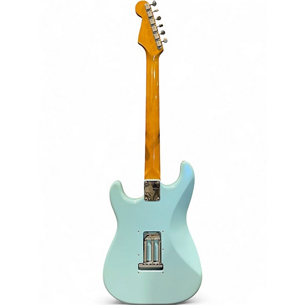 Used Fender American Vintage 1962 Stratocaster blue Solid Body Electric Guitar