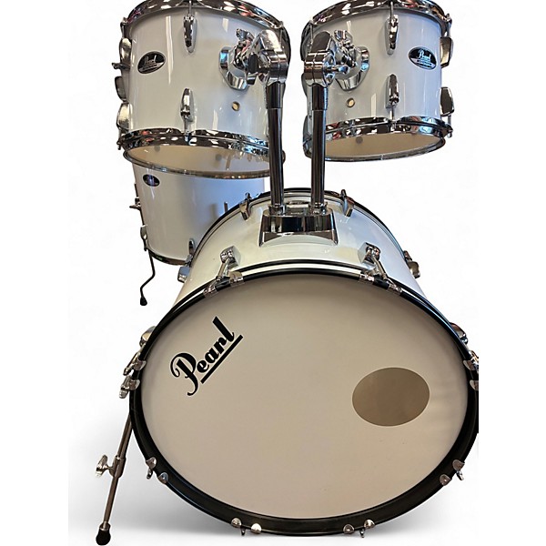 Used Pearl 5 Piece ROADSHOW Pearl White Drum Kit