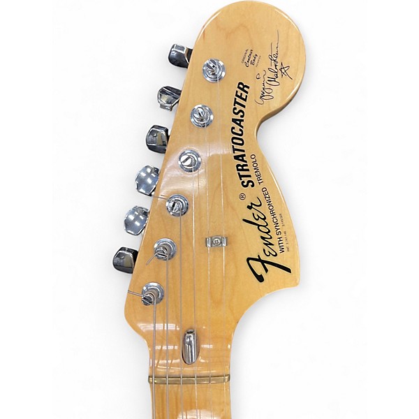 Used Fender Artist Series Yngwie Malmsteen Stratocaster Buttercream Solid Body Electric Guitar
