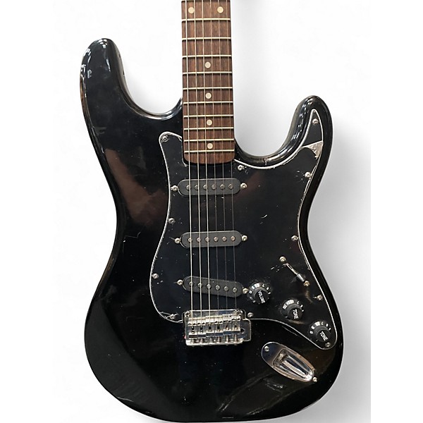 Used Starcaster by Fender Stratocaster Black Solid Body Electric Guitar