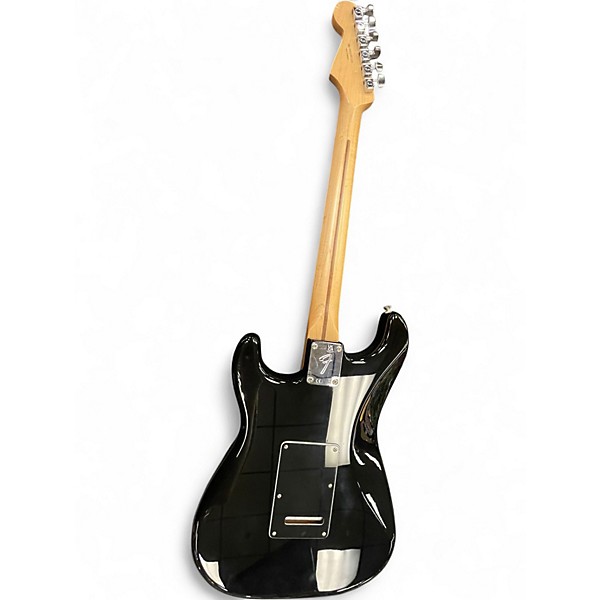 Used Fender Special Edition Player Stratocaster Black Solid Body Electric Guitar