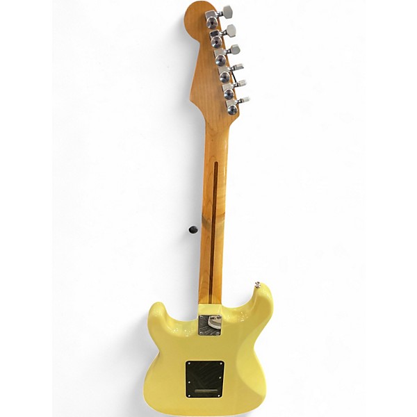 Used Fender 1992 MIM STRATOCASTER Cream Solid Body Electric Guitar