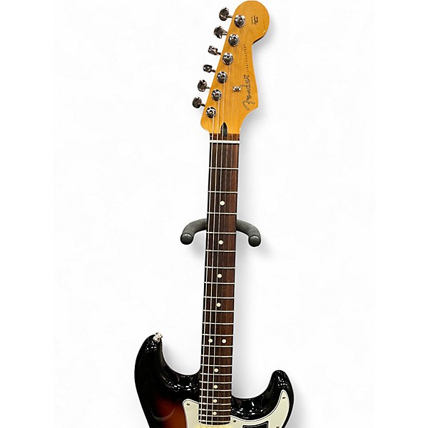 Used 2025 Fender Player Stratocaster 3 Color Sunburst Solid Body Electric Guitar