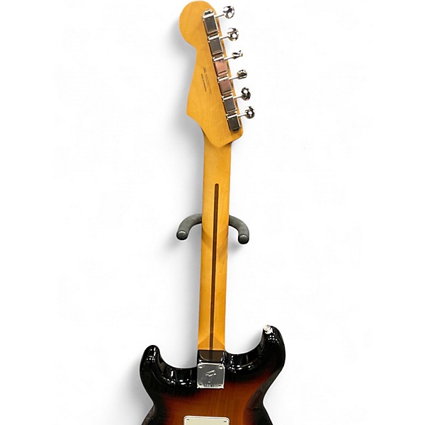 Used 2025 Fender Player Stratocaster 3 Color Sunburst Solid Body Electric Guitar