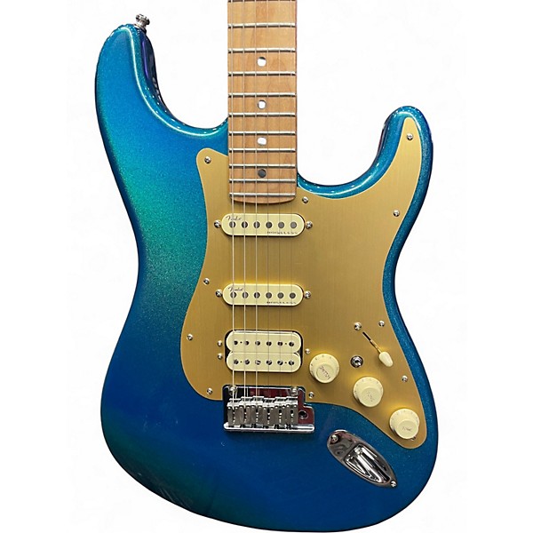 Used 2025 Fender LIMITED EDITION AMERICAN ULTRA II STRATOCASTER HSS,S AURORA Solid Body Electric Guitar