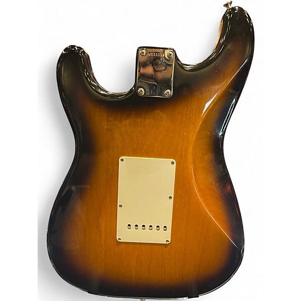 Vintage 1988 Fender AVRI 57 Reissue Strat 1988 3 Color Sunburst Solid Body Electric Guitar