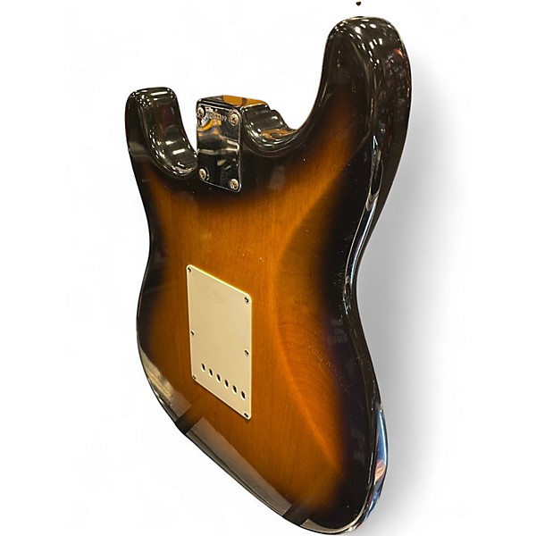 Vintage 1988 Fender AVRI 57 Reissue Strat 1988 3 Color Sunburst Solid Body Electric Guitar