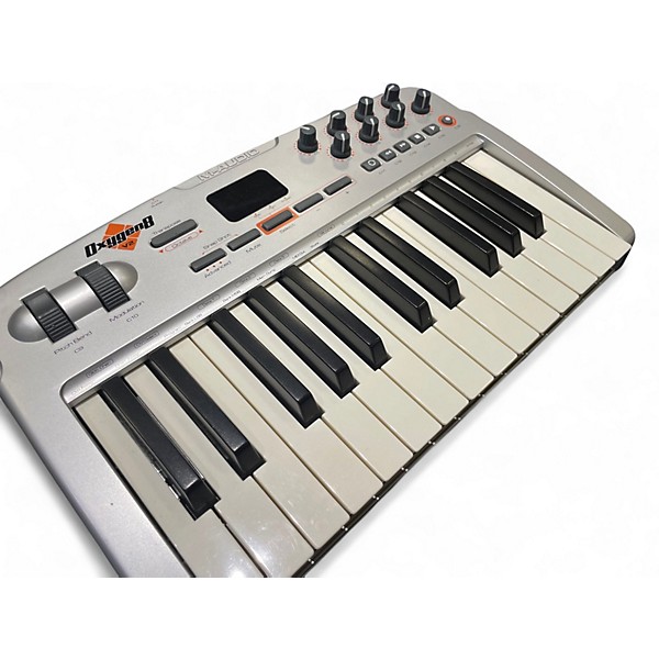 Used M-Audio Oxygen 8 V2 25 Key MIDI Controller
