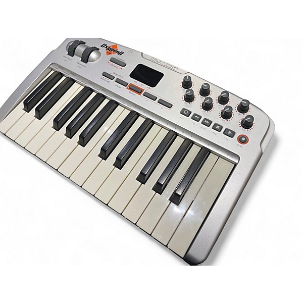 Used M-Audio Oxygen 8 V2 25 Key MIDI Controller