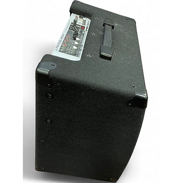 Used Behringer Ultratone K900FX Keyboard Amp