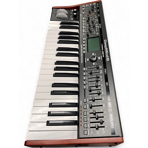 Used Behringer DEEPMIND 6 Synthesizer