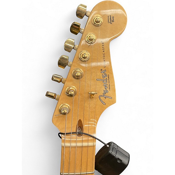 Used 2018 Fender Limited Edition American Professional Stratocaster Vintage White Solid Body Electric Guitar