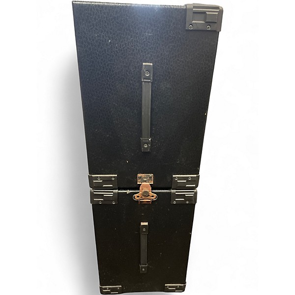 Used SoundTech AL2R Pair Powered Speaker