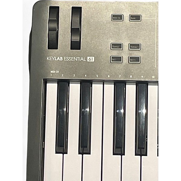 Used Arturia Keylab Essential 61 MIDI Controller