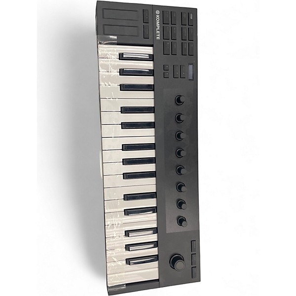 Used Native Instruments KOMPLETE KONTROL M32 MIDI Controller