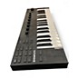 Used Native Instruments KOMPLETE KONTROL M32 MIDI Controller