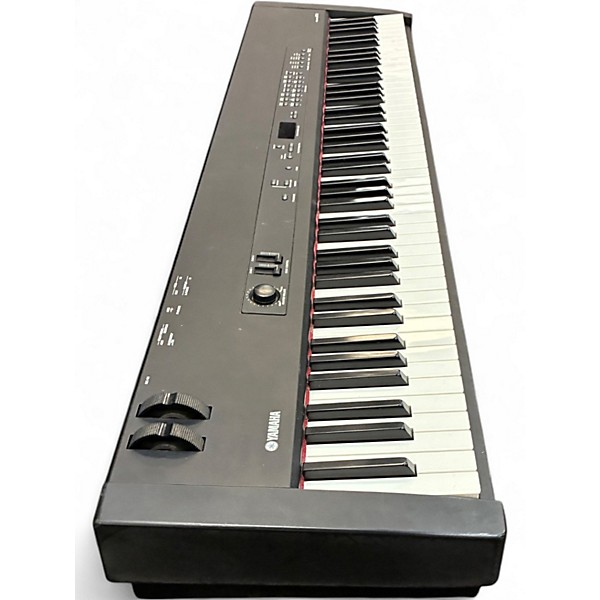 Used Yamaha CP33 88 Key Stage Piano