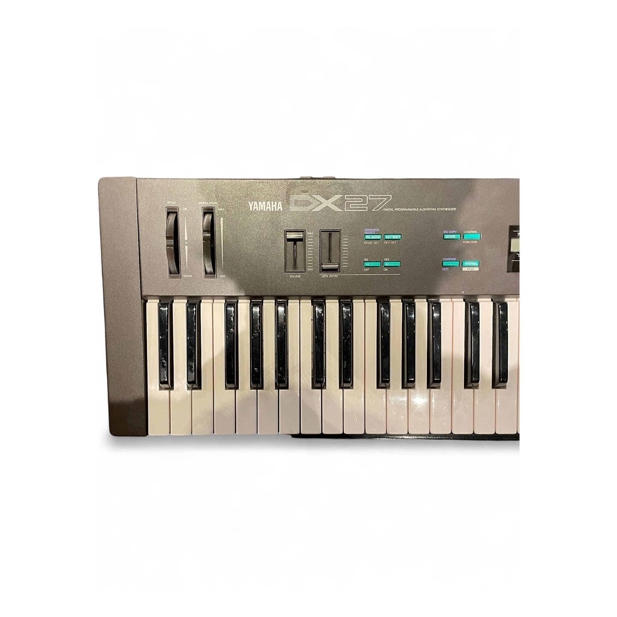 Used Yamaha DX27 Synthesizer | Guitar Center