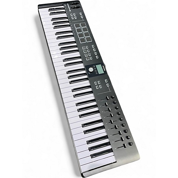 Used Novation Launchkey 25 Key MIDI Controller