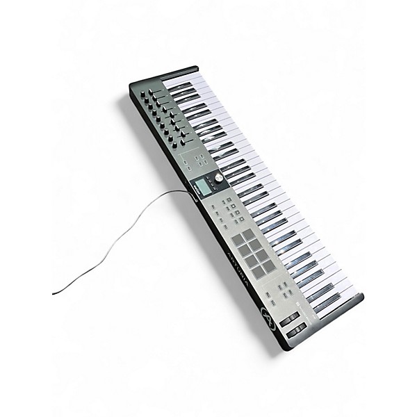 Used Novation Launchkey 25 Key MIDI Controller
