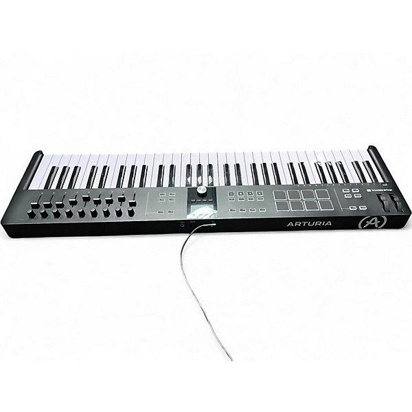 Used Novation Launchkey 25 Key MIDI Controller