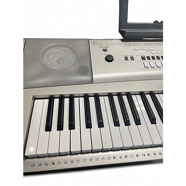 Used Yamaha YPG235 76 Key Digital Piano