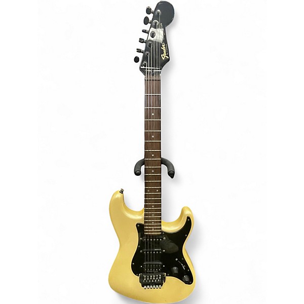 Vintage 1980s Fender CONTEMPORARY STRATOCASTER Olympic White Solid Body Electric Guitar