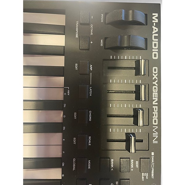 Used M-Audio oxygen pro mini MIDI Controller