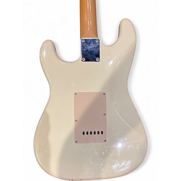 Used Squier Affinity Stratocaster Alpine White Solid Body Electric Guitar