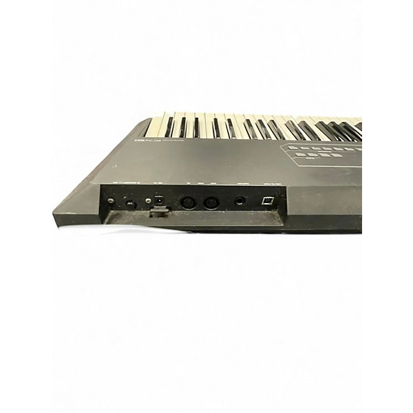 Used Yamaha KX61  MIDI Controller