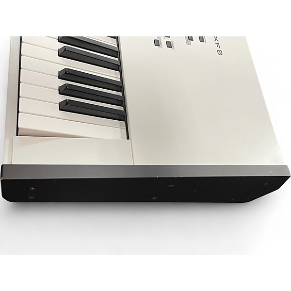 Used Yamaha Motif XF8 88 Key Keyboard Workstation
