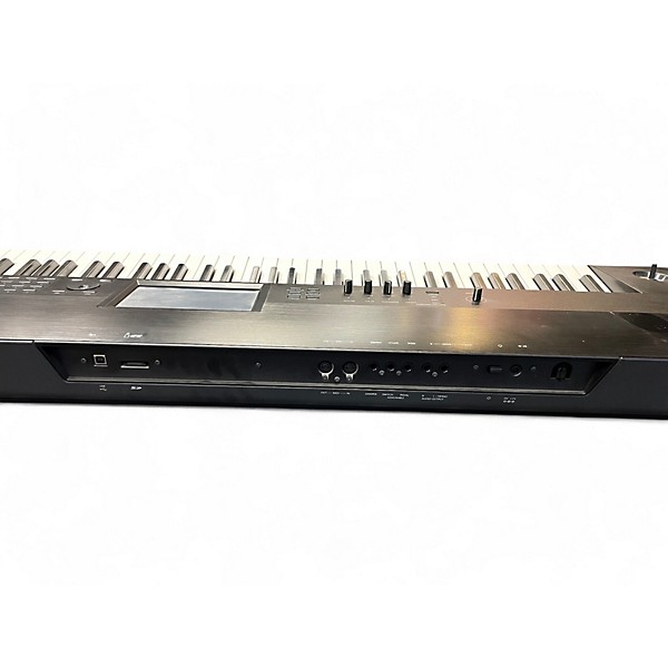 Used KORG Krome 88 Key Keyboard Workstation