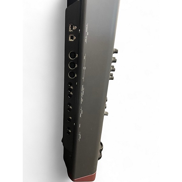 Used Yamaha MOXF8 88 Key Keyboard Workstation