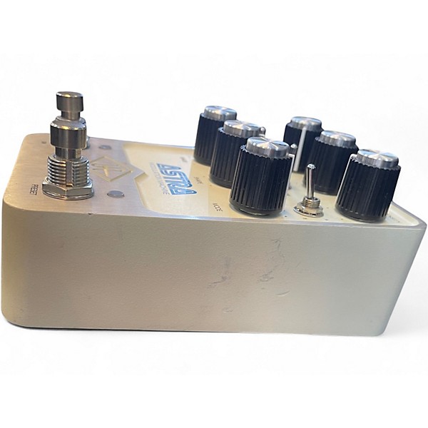 Used Universal Audio ASTRA MODULATION MACHINE Effect Pedal