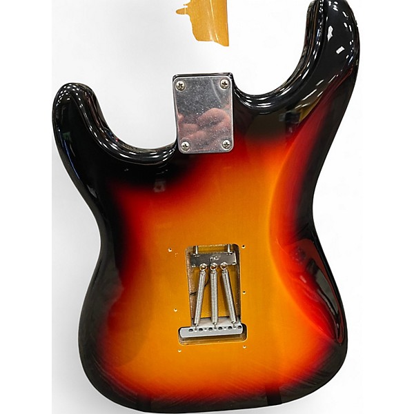 Used Fender VINTERA II ROAD WORN 60'S STRATOCASTER 3 Color Sunburst Solid Body Electric Guitar